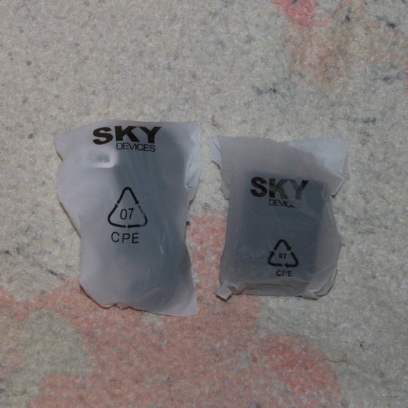 Brand New Android 13 Silver Skypad10max 32GB Tablet with Wifi and 5 MP Camera - Picture 5 of 10